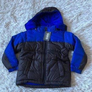 Operation warm toddler Boys Full zip puffer winter coat in blue black size 4T